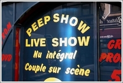 Entertainment in the Montparnasse area.