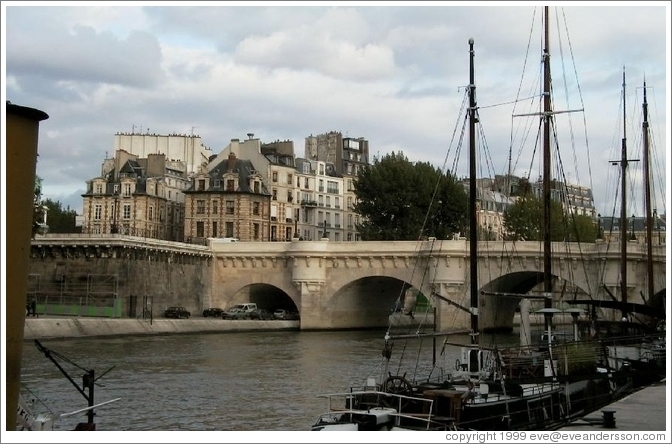 Pont Neuf, viewed from the Left Bank.