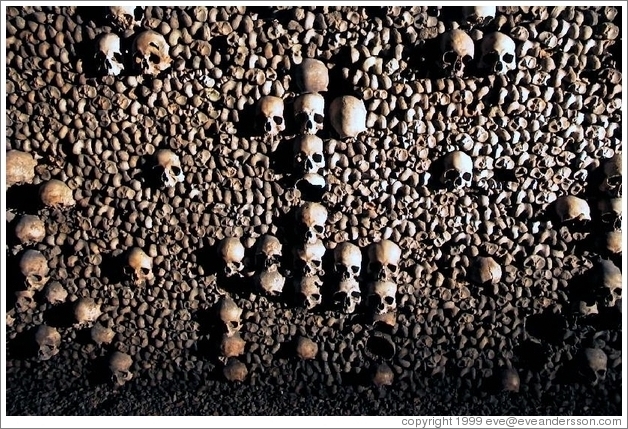 Skulls in the shape of a cross, Paris catacombs.