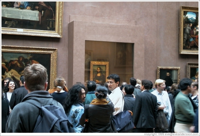 Louvre.  Crowd at the Mona Lisa.