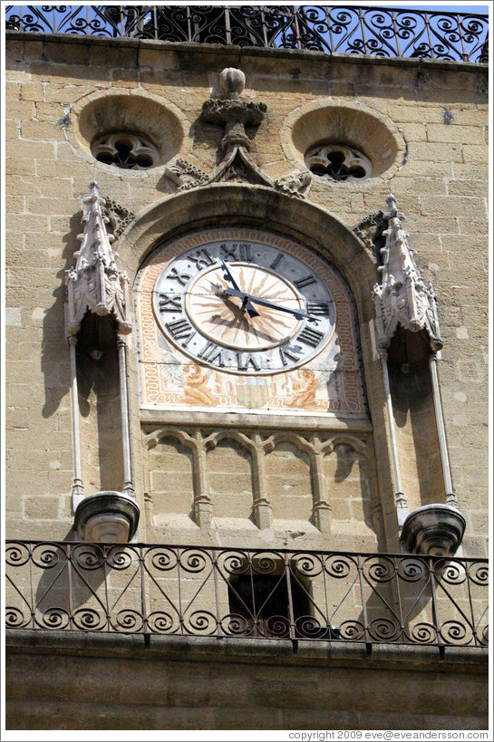 Clock tower, the former town belfry, containing an astronomical clock dating from 1661.  Adjoining the H? de ville (city hall).