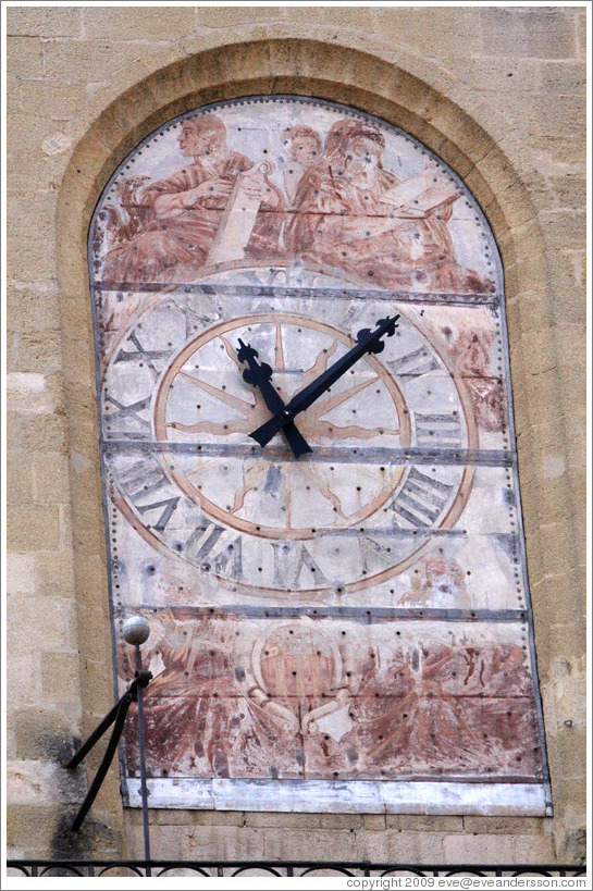 Clock tower, the former town belfry, containing an astronomical clock dating from 1661.  Adjoining the H? de ville (city hall).