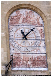 Clock tower, the former town belfry, containing an astronomical clock dating from 1661.  Adjoining the H? de ville (city hall).
