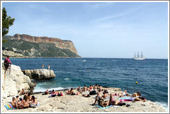 Sunbathers on the calanques.