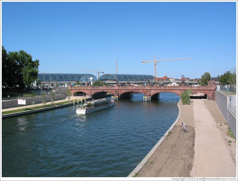 Bridge near chancellery.