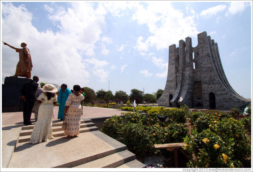 Wedding party near the mausoleum. Kwame Nkrumah Memorial Park.