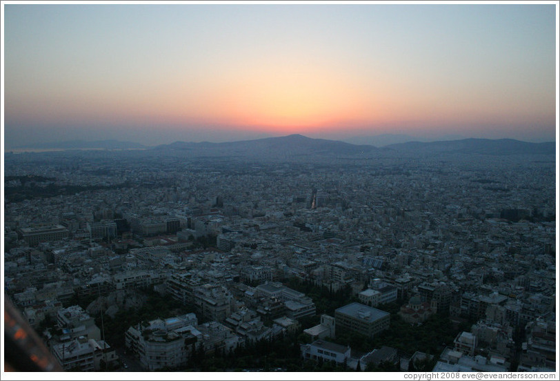 Athens viewed from Mount Lycabettus (&#923;&#965;&#954;&#945;&#946;&#951;&#964;&#964;&#972;&#962;) at sunset.