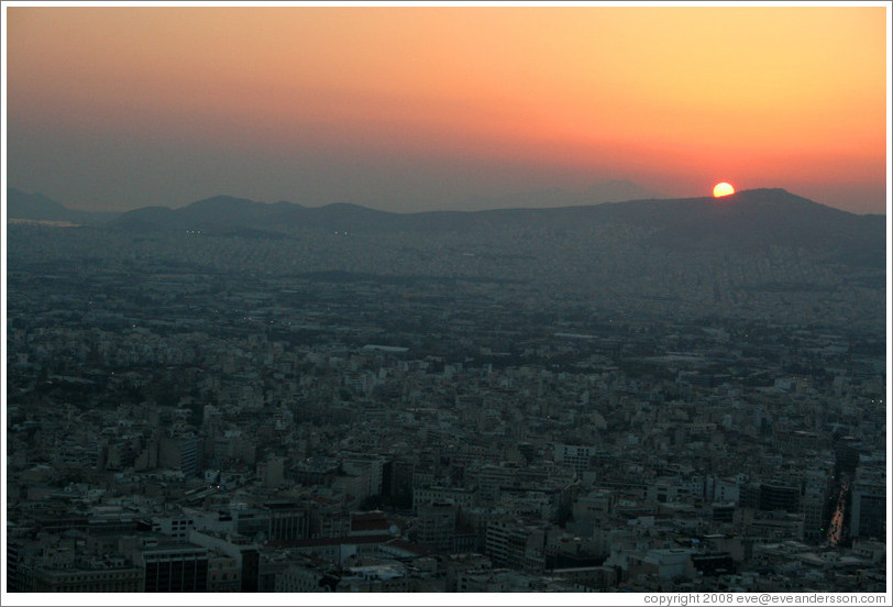 Athens viewed from Mount Lycabettus (&#923;&#965;&#954;&#945;&#946;&#951;&#964;&#964;&#972;&#962;) at sunset.