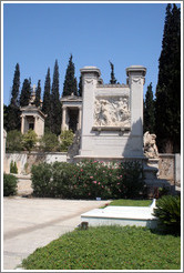 The First Cemetery of Athens (&#928;&#961;&#974;&#964;&#959; &#925;&#949;&#954;&#961;&#959;&#964;&#945;&#966;&#949;&#943;&#959; &#913;&#952;&#951;&#957;&#974;&#957;).