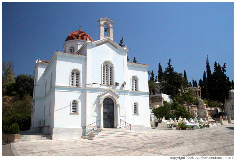 Church.  The First Cemetery of Athens (&#928;&#961;&#974;&#964;&#959; &#925;&#949;&#954;&#961;&#959;&#964;&#945;&#966;&#949;&#943;&#959; &#913;&#952;&#951;&#957;&#974;&#957;).
