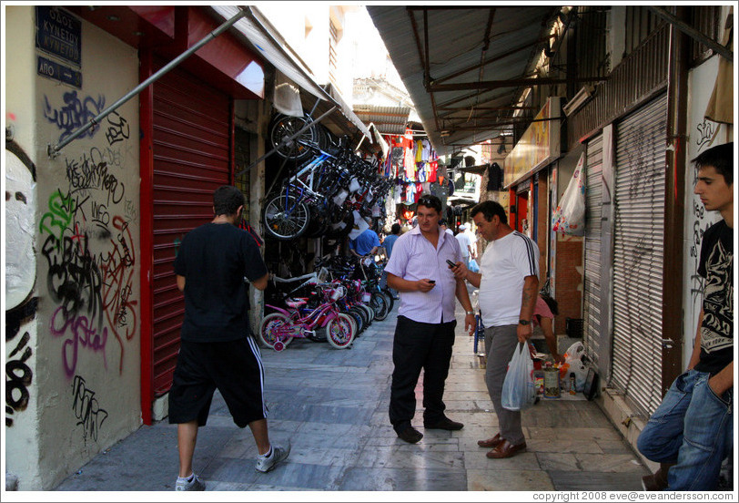 Flea market in the Monastiraki (&#924;&#959;&#957;&#945;&#963;&#964;&#951;&#961;&#940;&#954;&#953;) neighborhood.