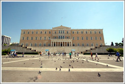 Greek parliament building at Syntagma (&#931;&#973;&#957;&#964;&#945;&#947;&#956;&#945;) Square.