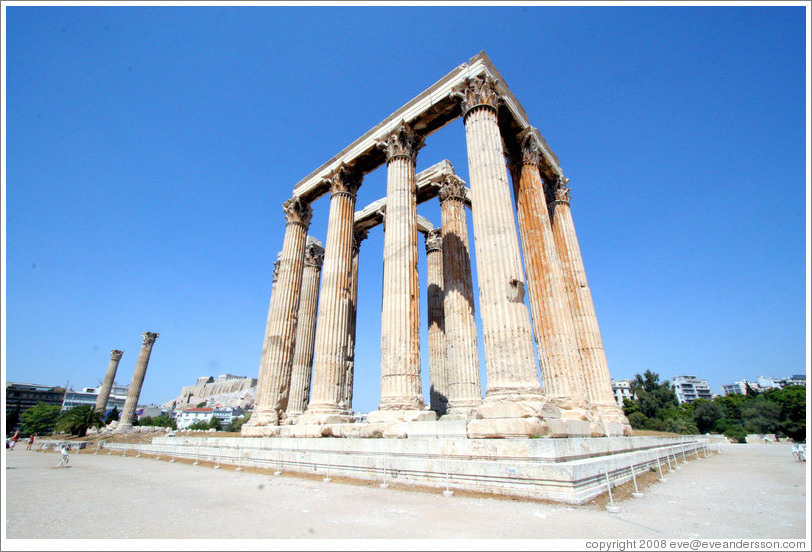 Temple of Olympian Zeus (&#927;&#955;&#965;&#956;&#960;&#943;&#959;&#965; &#916;&#953;&#972;&#962;).