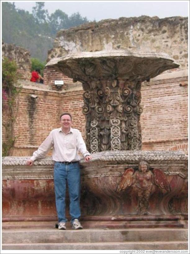 Ken Steele at the Iglesia Merced fountain.