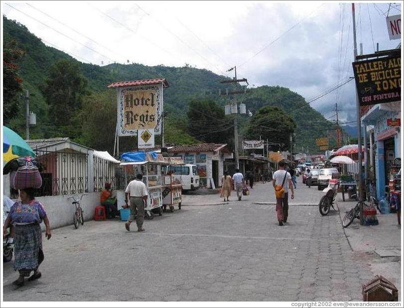 Calle Santander, Panajachel.