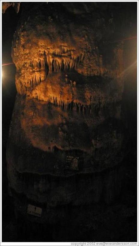 Formation, Lanqu&iacute;n caves.