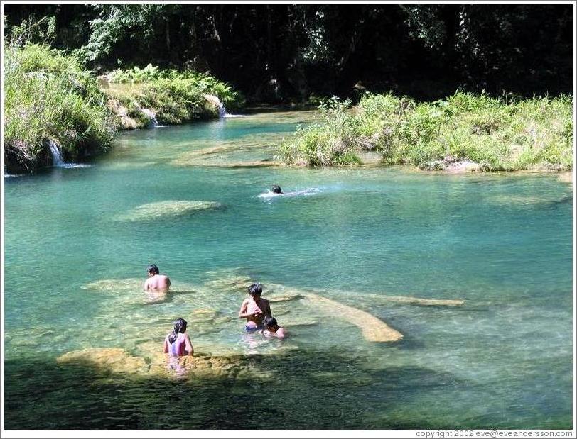 Semuc Champey.