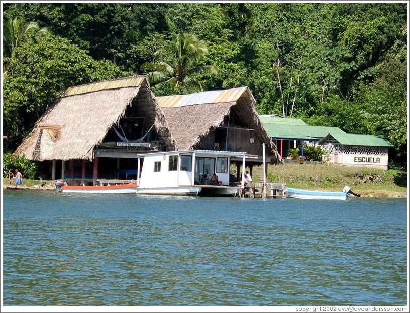 School for residents of Rio Dulce.