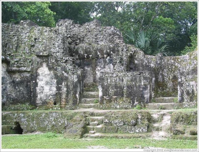 Tikal.  Grupo G.