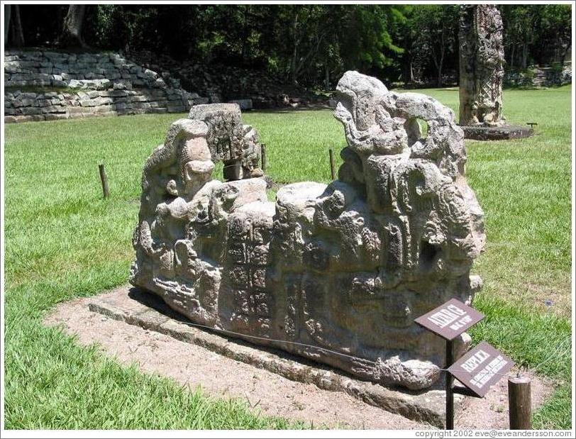 Altar G1 (replica).  Gran Plaza.