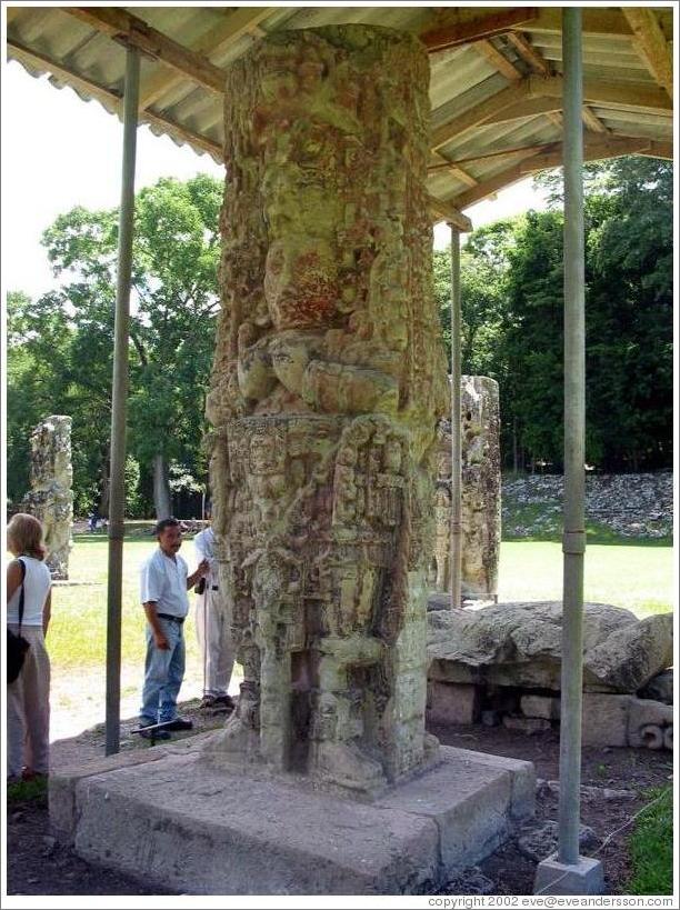 Estela B.  Gran Plaza.