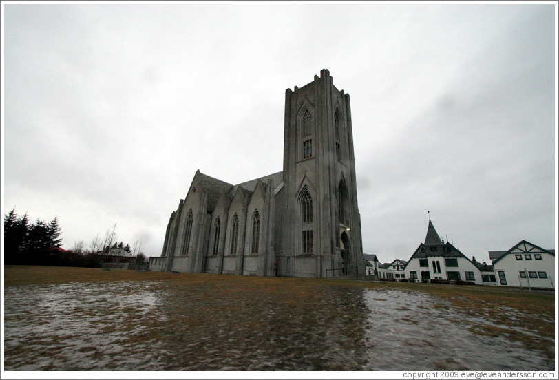 D?rkja Krists Konungs (Christ the King Cathedral), more commonly referred to as Kristskirkja or Landakotskirkja.