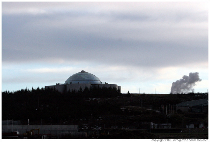 Perlan restaurant, with its man-made geyser erupting.