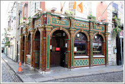 Quays Bar.  Temple Bar.