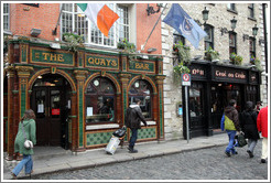 Quays Bar.  Temple Bar.