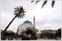 Al-Jazzar Mosque, built in 1781.  Old town Akko.