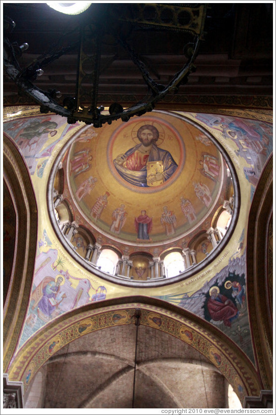 Catholikon Dome, Greek Orthodox section,  Church of the Holy Sepulchre.  Christian Quarter, Old City of Jerusalem.