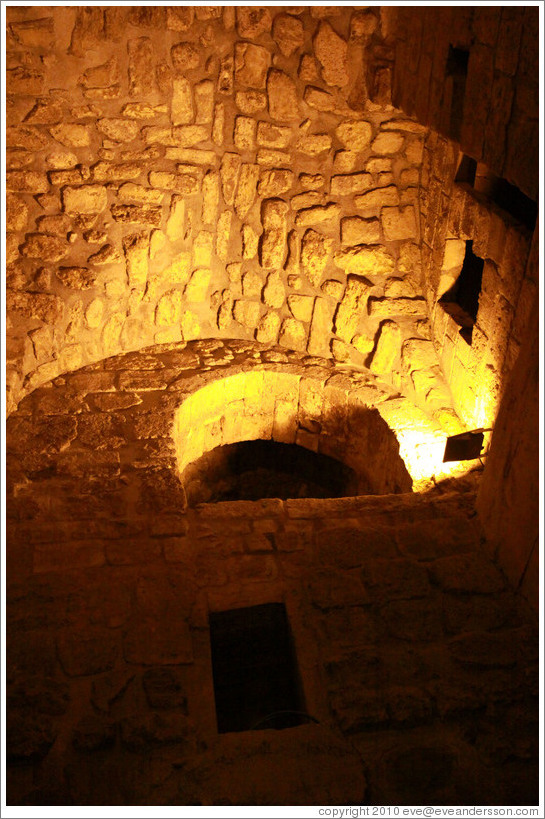 Western Wall Tunnel.