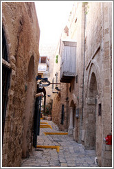 Mazal Dagim, Old Jaffa.