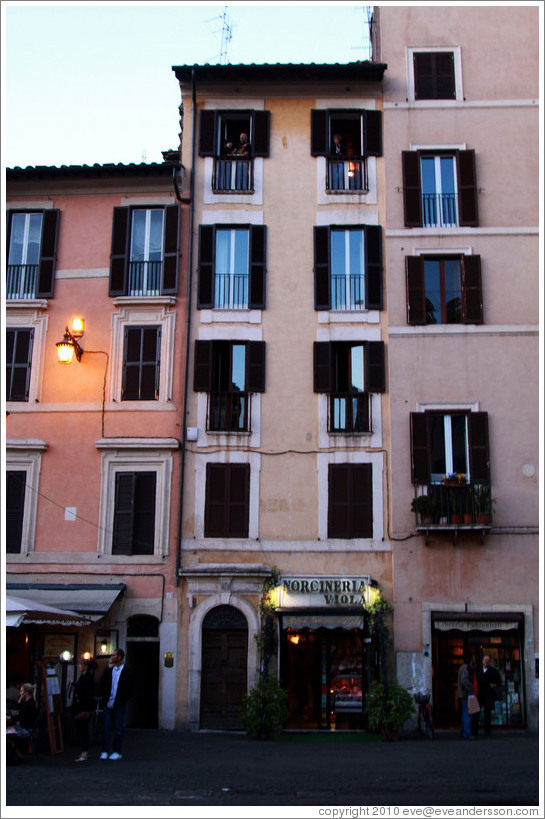 Buildings, Campo de' Fiori.