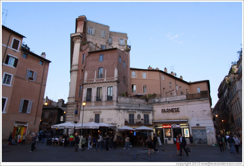 Buildings, Campo de' Fiori.