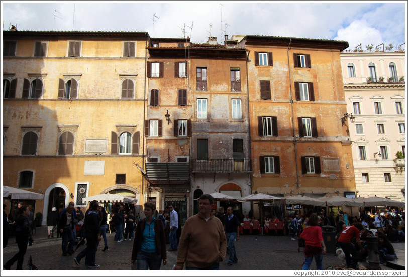 Piazza della Rotonda.