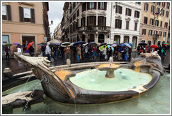 Fontana della Barcaccia (Fountain of the Old Boat), a Baroque fountain built 1627-29, Piazza di Spagna.