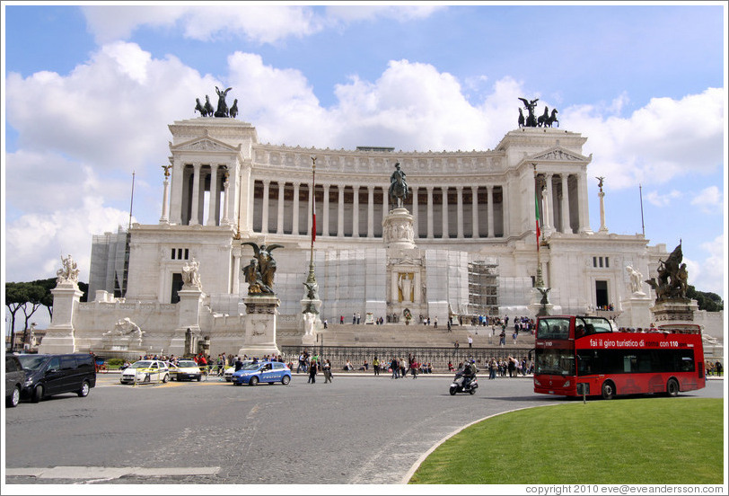 Vittorio Emanuele II Monument, Piazza Venezia.