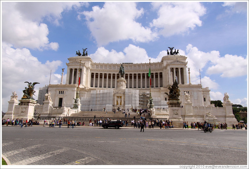 Vittorio Emanuele II Monument, Piazza Venezia.