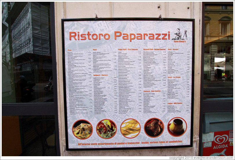 Ristoro Paparazzi.  Open Alway's.