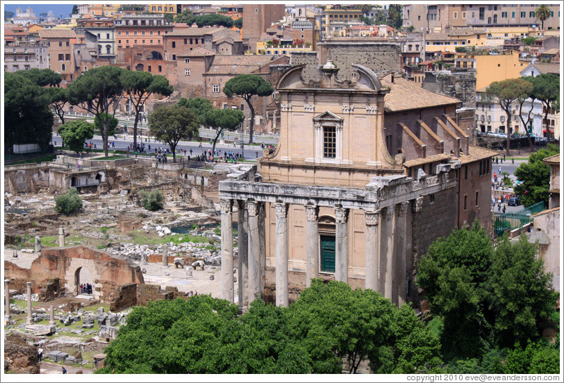 Tempio di Antonino e Faustina (Temple of Antoninus Pius and Faustina), Roman Forum.