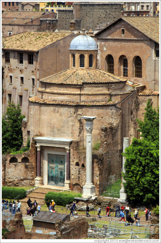 Tempio di Romolo (Romulus' Temple), Roman Forum.