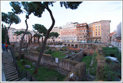 Largo di Torre Argentina.