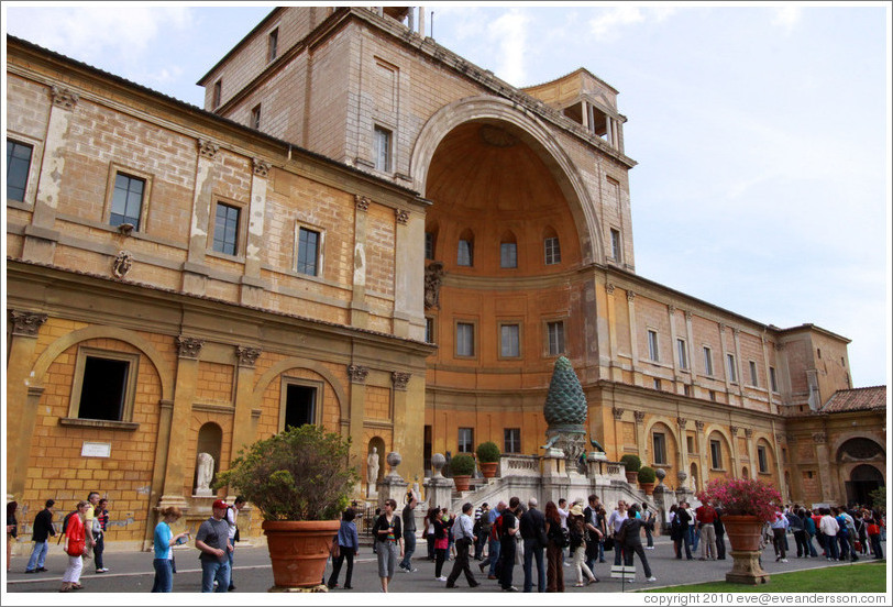 Cortile della Pigna (Courtyard of the Pine Cone), Vatican Museums.