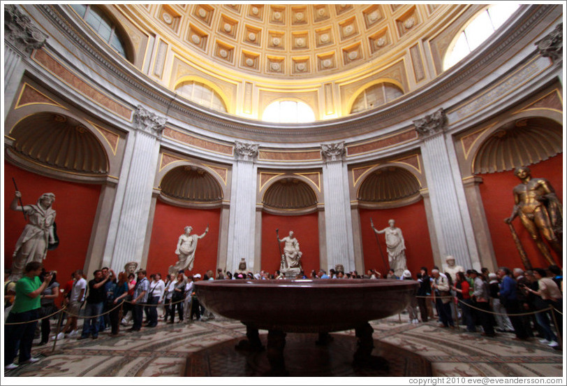 Sala Rotonda, Museo Pio-Clementino, Vatican Museums.