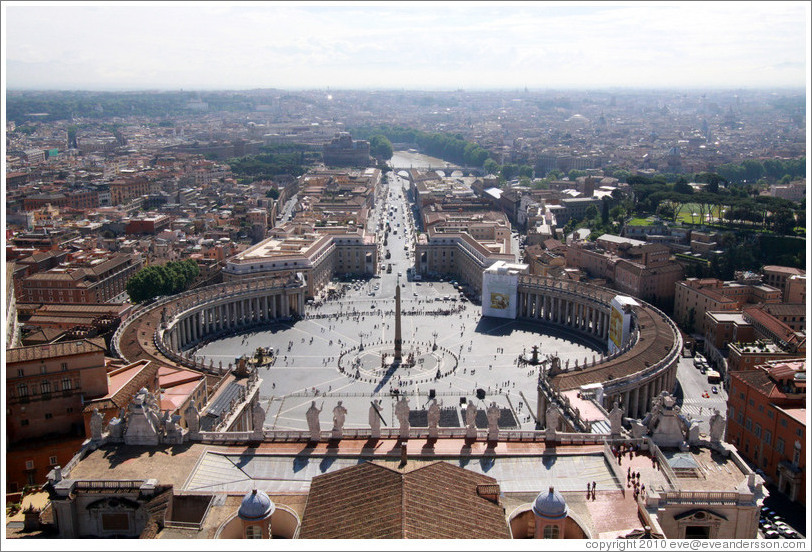 Piazza San Pietro (Saint Peter's Square), viewed from St. Peter's Basilica.