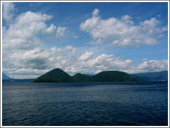 Lake Toya-ko.