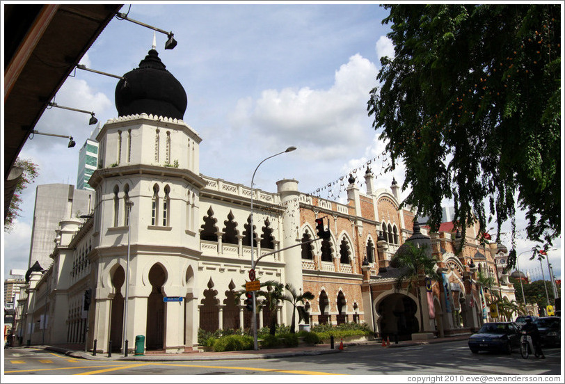 Kementerian Penerangan, Komunikasi dan Kebudayaan Malaysia.