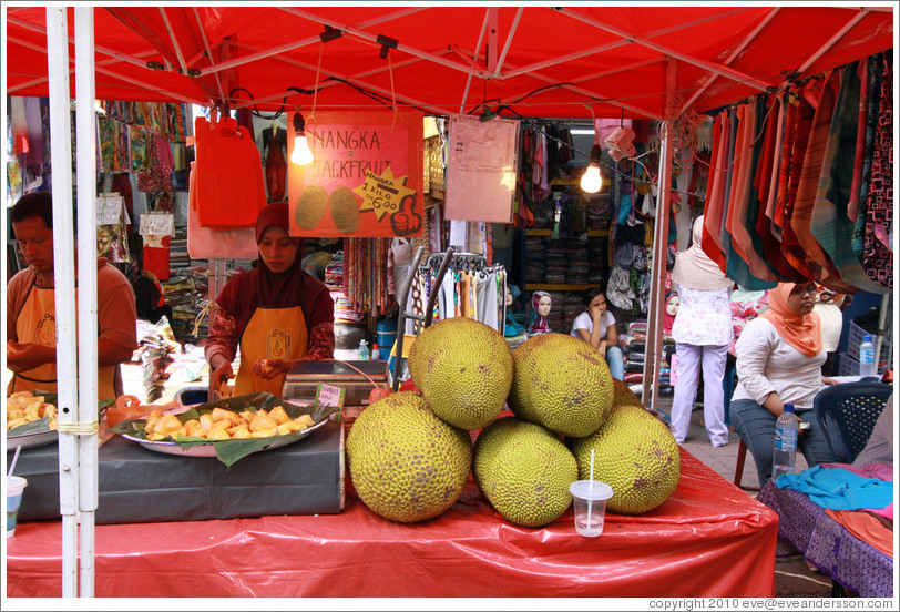 Jackfruit, market on Lorong Tuanku Abdul Rahman.