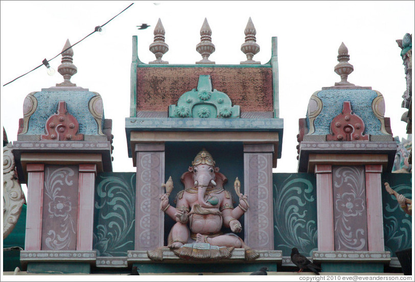 Elephant, Arulmigu Mahamariamman Temple.